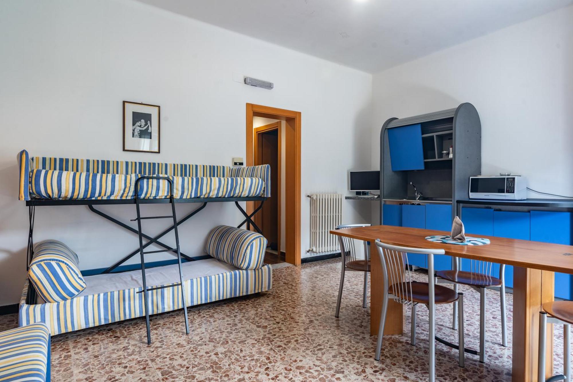 אפרטהוטל פינאלה ליגורה Residenza Adelaide מראה חיצוני תמונה