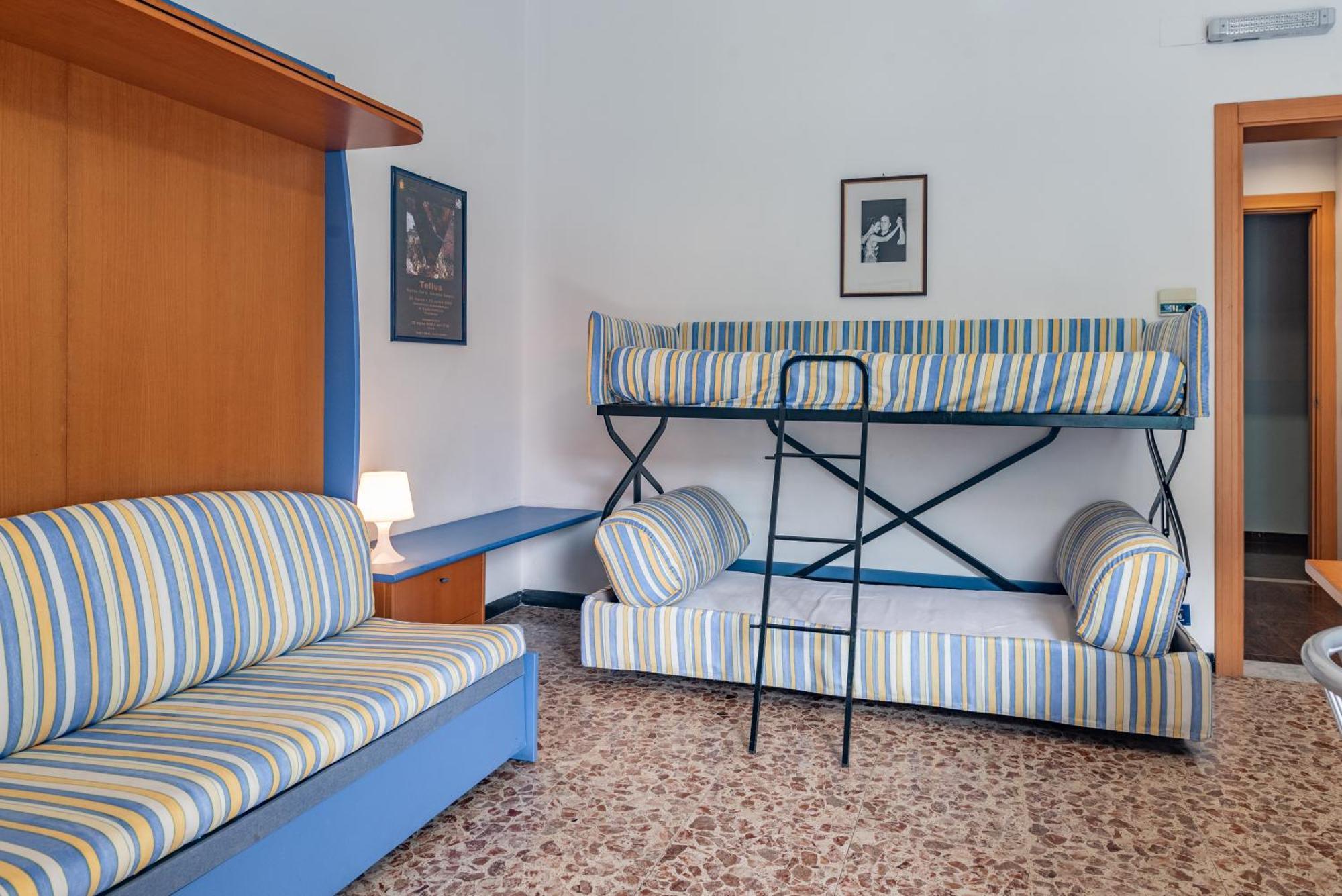 אפרטהוטל פינאלה ליגורה Residenza Adelaide מראה חיצוני תמונה