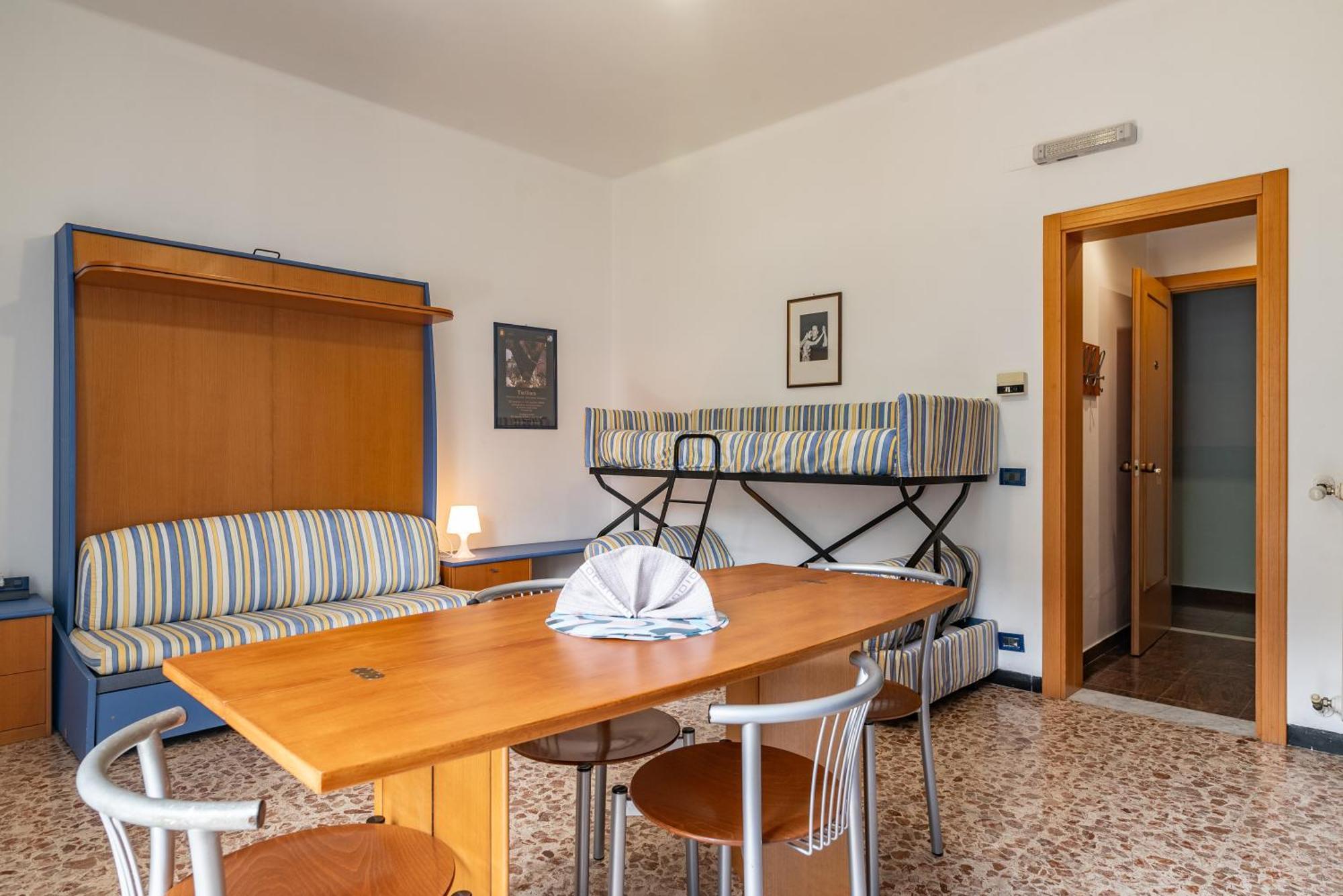 אפרטהוטל פינאלה ליגורה Residenza Adelaide מראה חיצוני תמונה